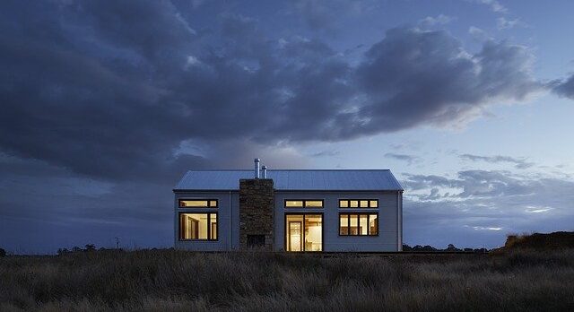 花粉症の辛さ「13％」軽減の対策：帰宅偏